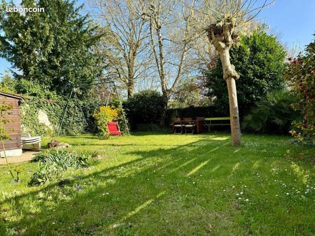 Maison 10 pièces 200 m²