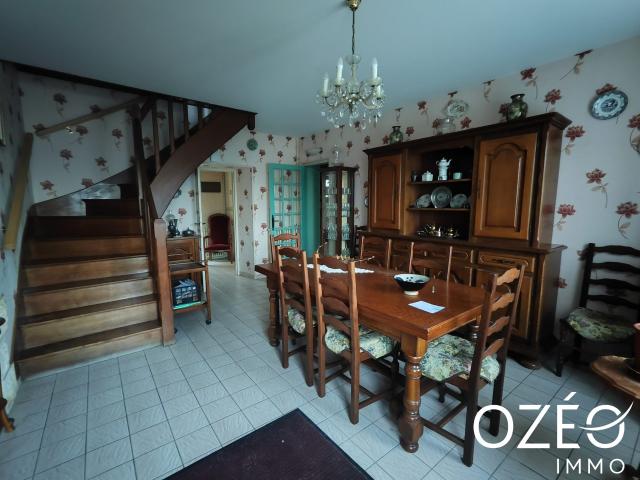Maison 10 pièces 200 m²