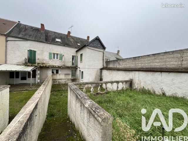 Maison 10 pièces 200 m²