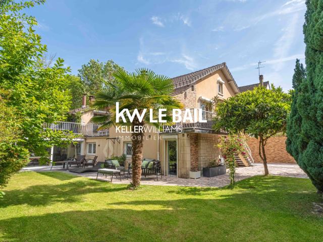 Maison 10 pièces 200 m²