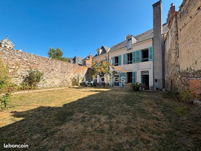 Maison 10 pièces 200 m²
