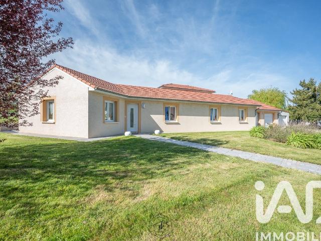 Maison 10 pièces 201 m²