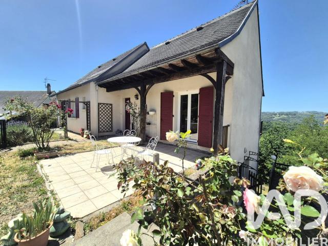 Maison 10 pièces 202 m²