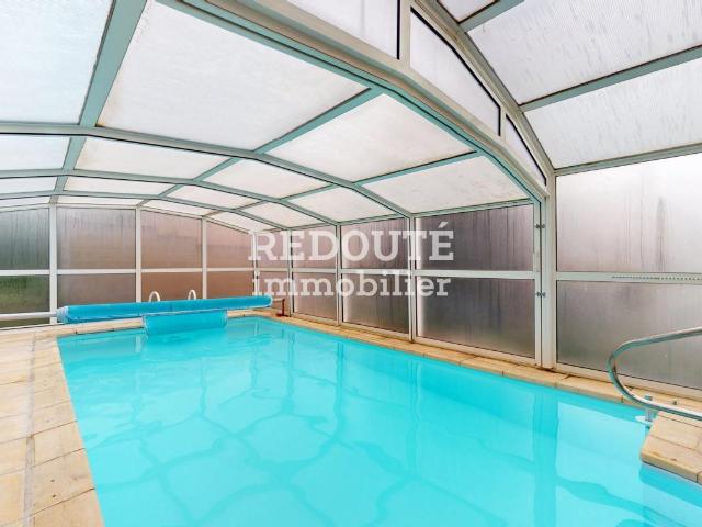 Maison 10 pièces 207 m²