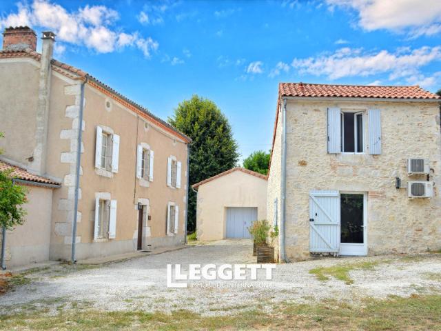 Maison 10 pièces 205 m²
