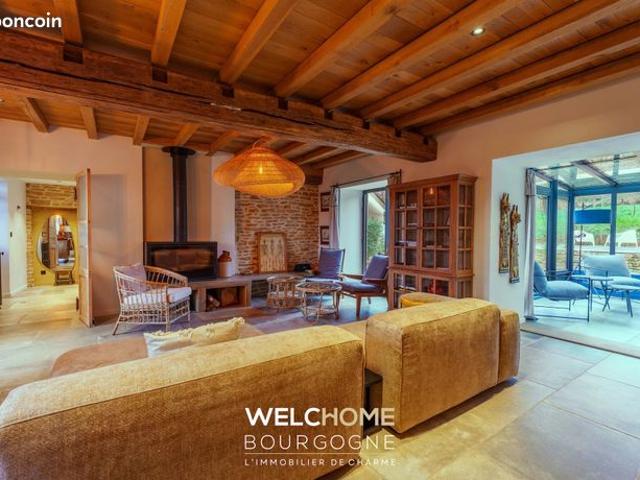 Maison 10 pièces 205 m²