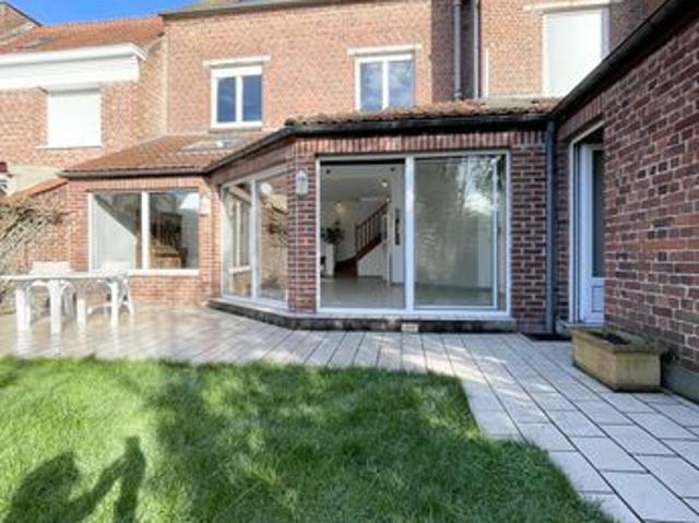 Maison 10 pièces 206 m²