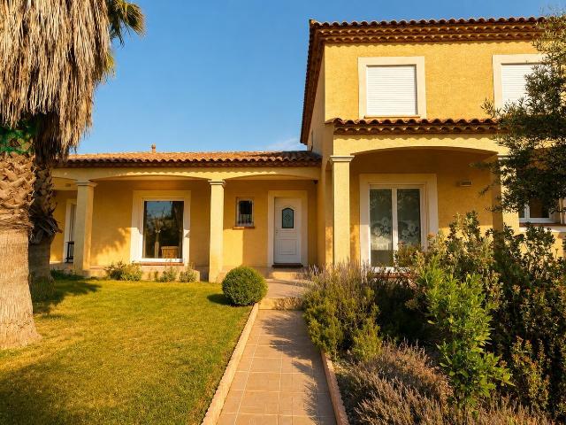 Maison 10 pièces 209 m²