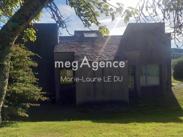 Maison 10 pièces 209 m²