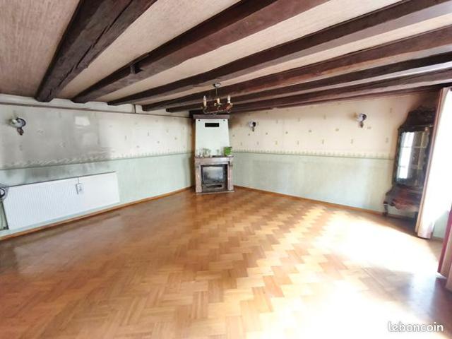 Maison 10 pièces 209 m²