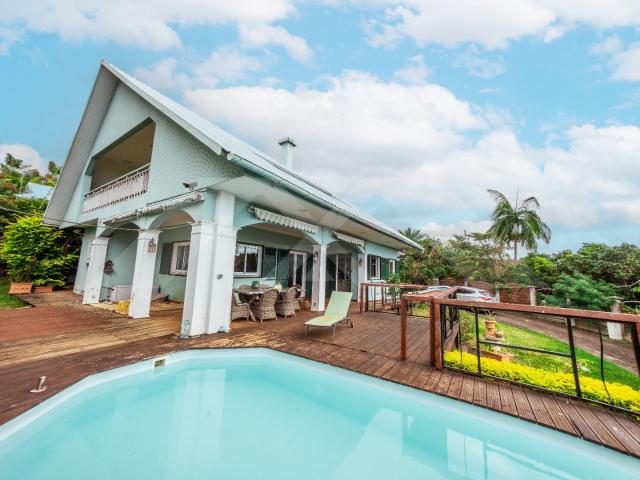 Maison 10 pièces 209 m²