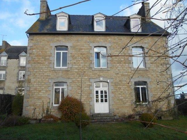 Maison 10 pièces 213 m²