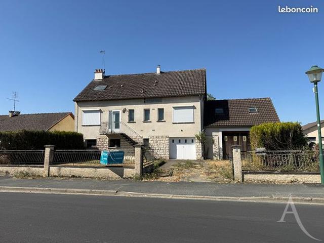 Maison 10 pièces 213 m²