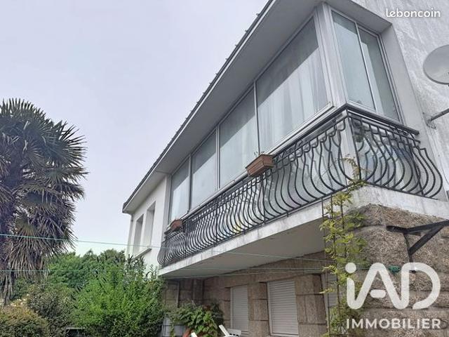 Maison 10 pièces 210 m²