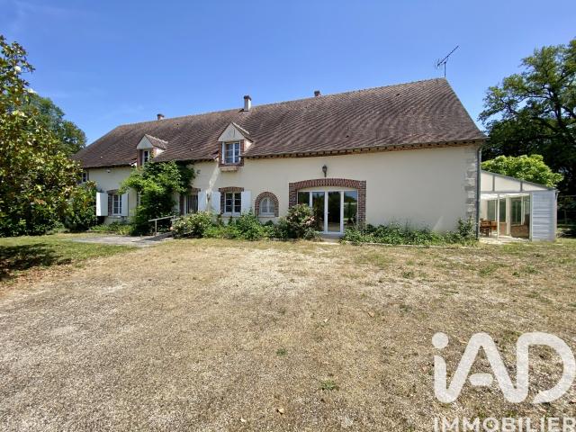 Maison 10 pièces 210 m²