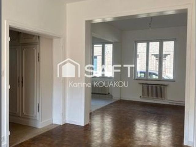 Maison 10 pièces 210 m²