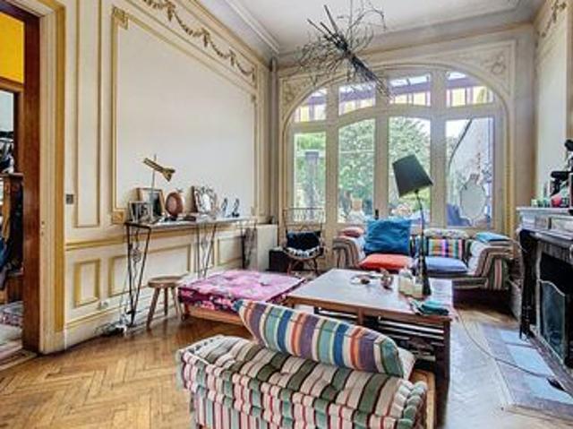 Maison 10 pièces 210 m²