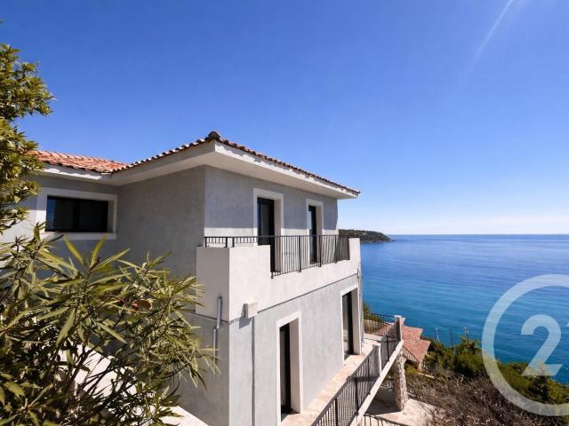 Maison 10 pièces 210 m²