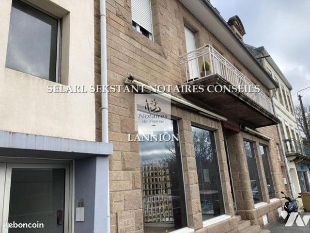 Maison 10 pièces 210 m²