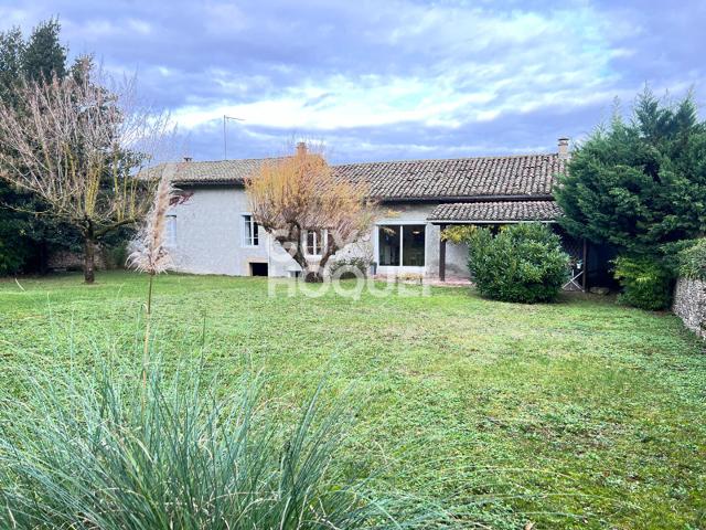 Maison 10 pièces 215 m²