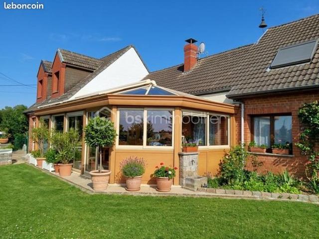 Maison 10 pièces 215 m²