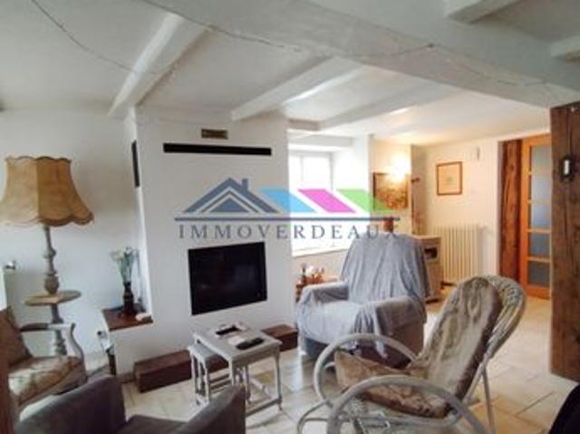 Maison 10 pièces 215 m²