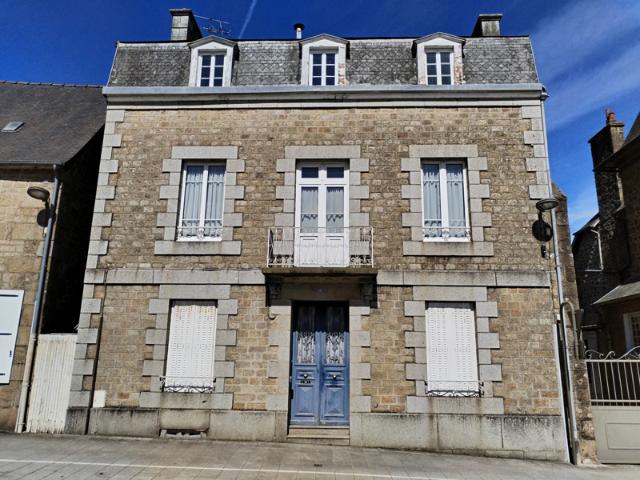 Maison 10 pièces 218 m2