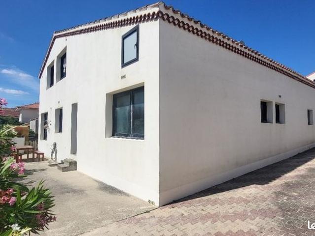 Maison 10 pièces 218 m²