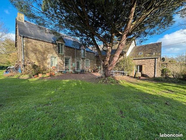 Maison 10 pièces 218 m²