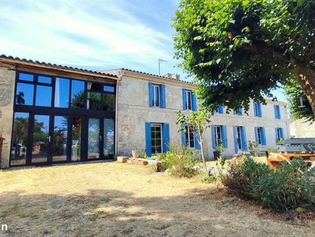 Maison 10 pièces 219 m²