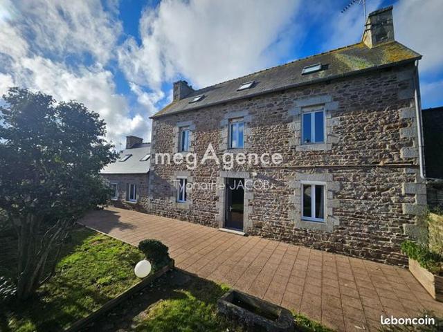 Maison 10 pièces 223 m²
