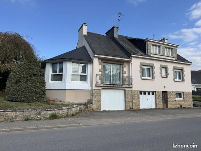 Maison 10 pièces 223 m²