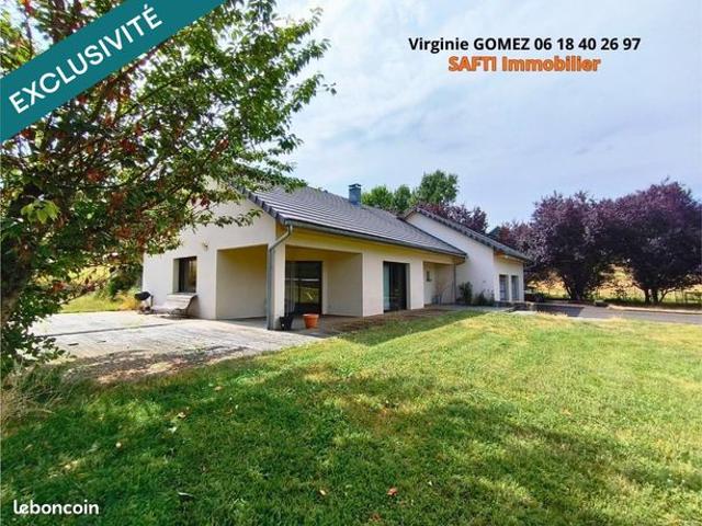 Maison 10 pièces 223 m²