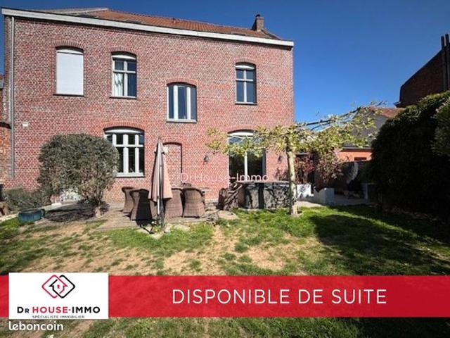 Maison 10 pièces 220 m²