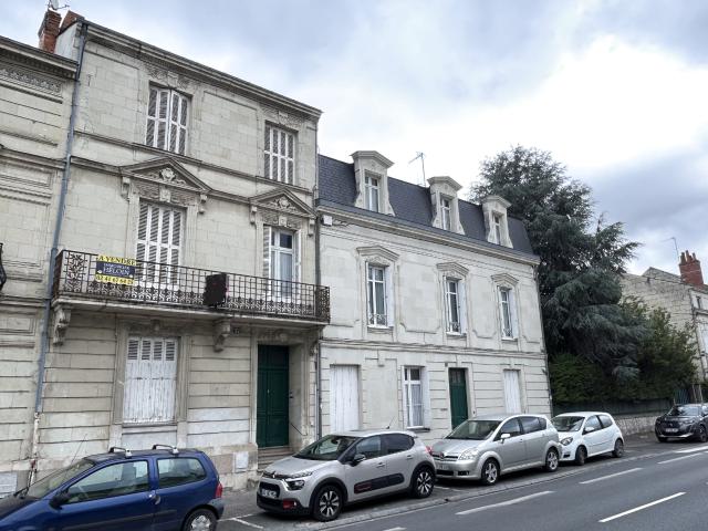 Maison 10 pièces 220 m²