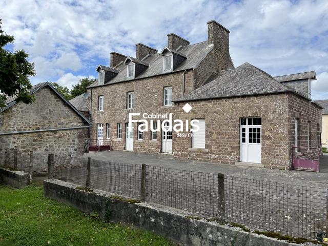 Maison 10 pièces 220 m²