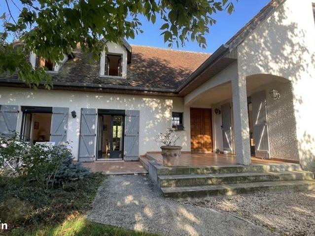Maison 10 pièces 220 m²