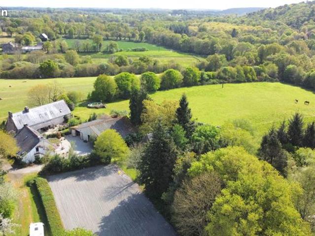 Maison 10 pièces 220 m²