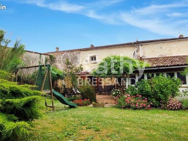 Maison 10 pièces 220 m²