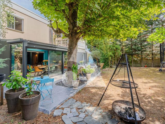 Maison 10 pièces 222 m²