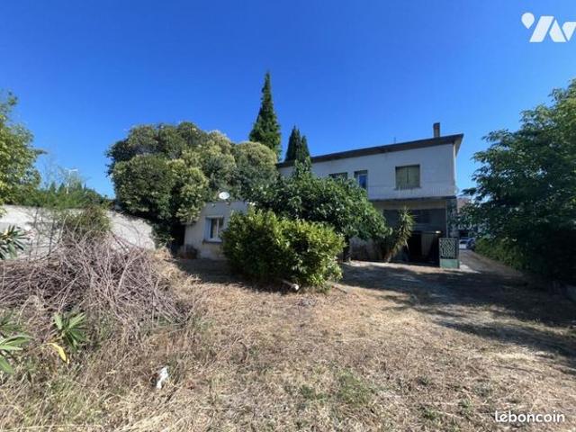 Maison 10 pièces 224 m²