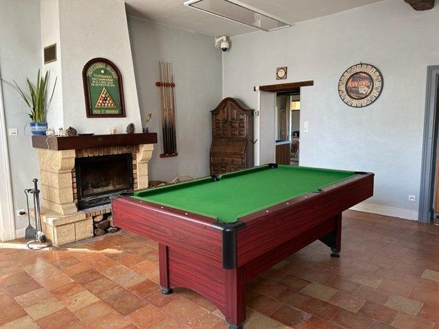 Maison 10 pièces 224 m²