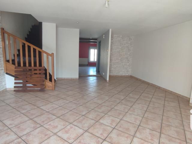 Maison 10 pièces 225 m²