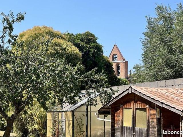 Maison 10 pièces 225 m²