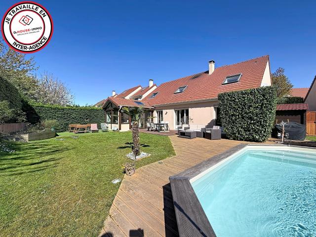 Maison 10 pièces 225 m²