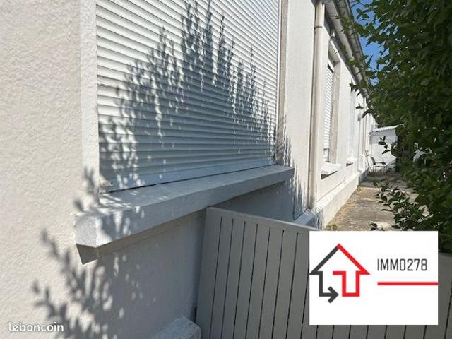 Maison 10 pièces 225 m²