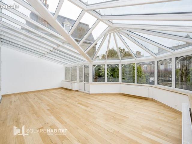 Maison 10 pièces 228 m²