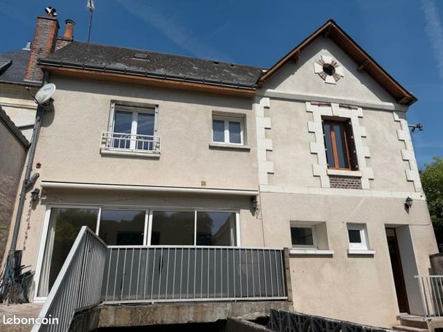 Maison 10 pièces 229 m²