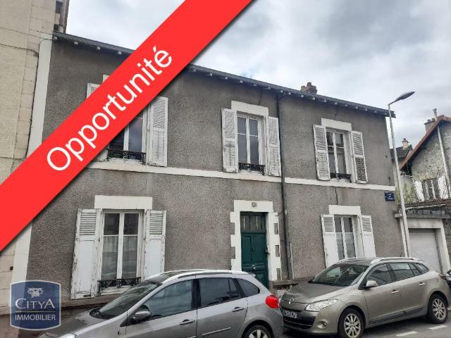 Maison 10 pièces 233 m²