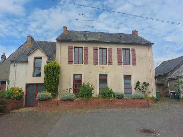 Maison 10 pièces 230 m²